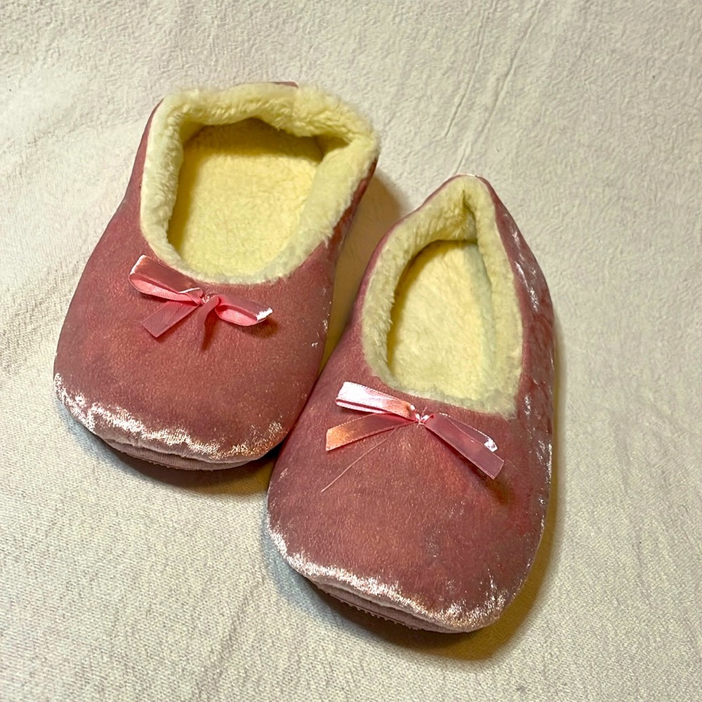 Pink Velvet Bow Slipper Women Size LARGE (9-10)